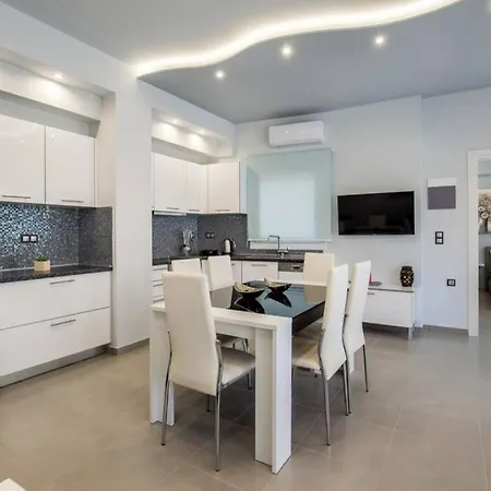 Isalos * Skála Marión